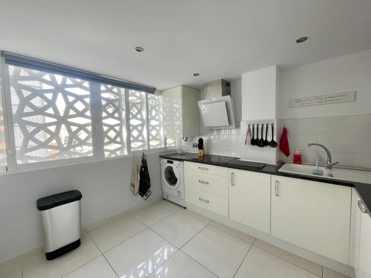 Torre Colon Apartment เบนิดอร์ม ภายนอก รูปภาพ